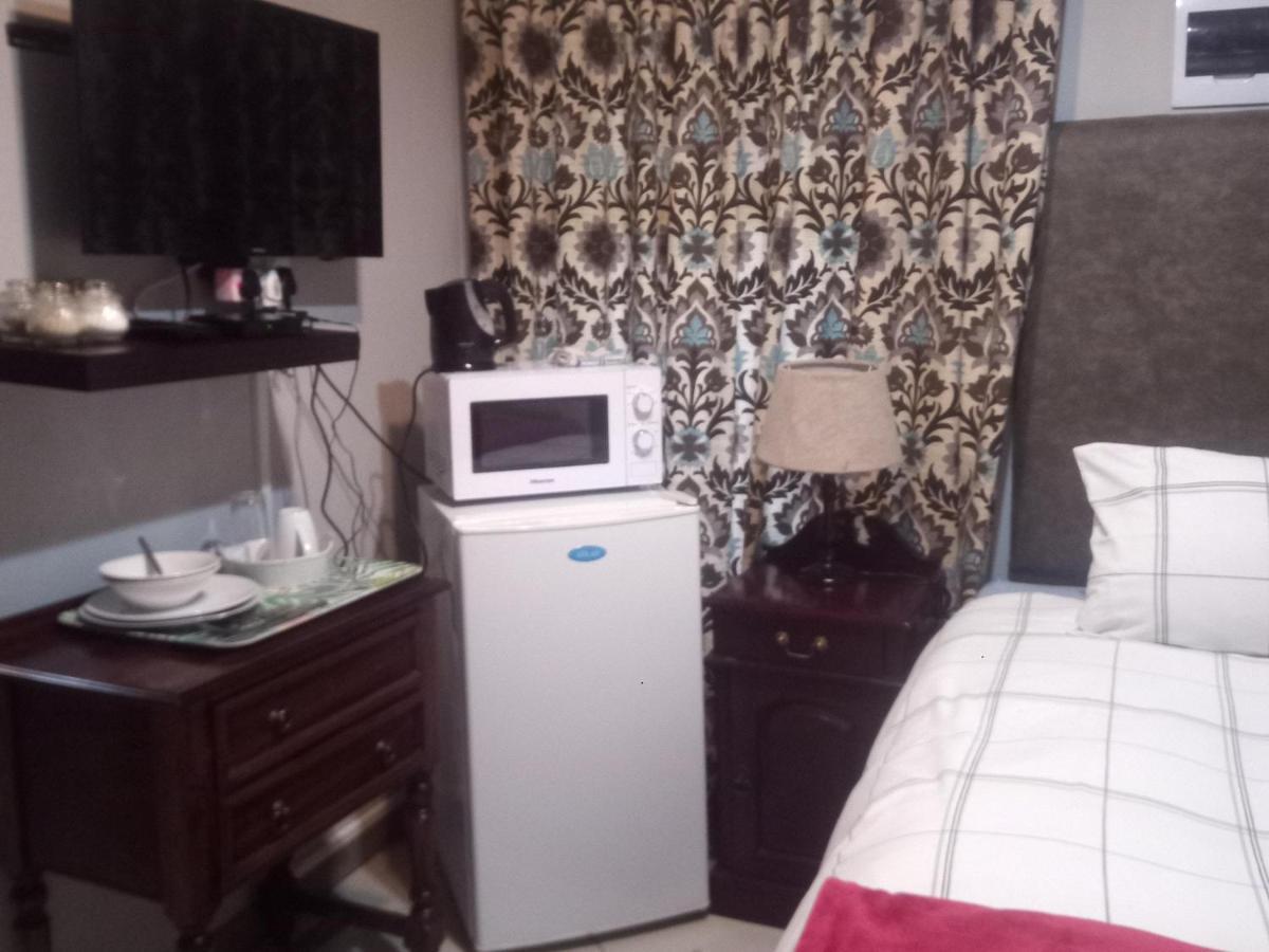 Loch Athlone Overnight Accommodation เบธเลเฮม ภายนอก รูปภาพ