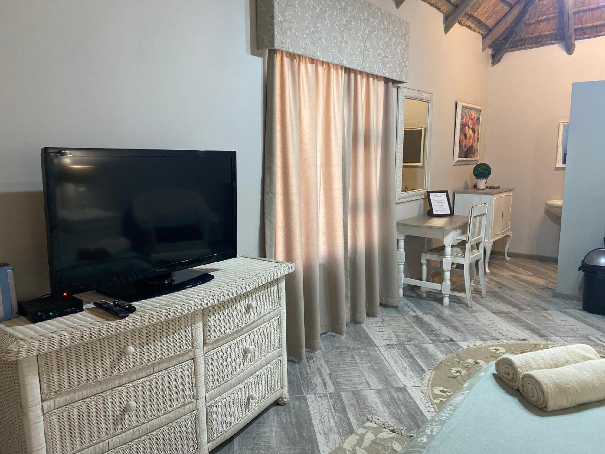 Loch Athlone Overnight Accommodation เบธเลเฮม ภายนอก รูปภาพ