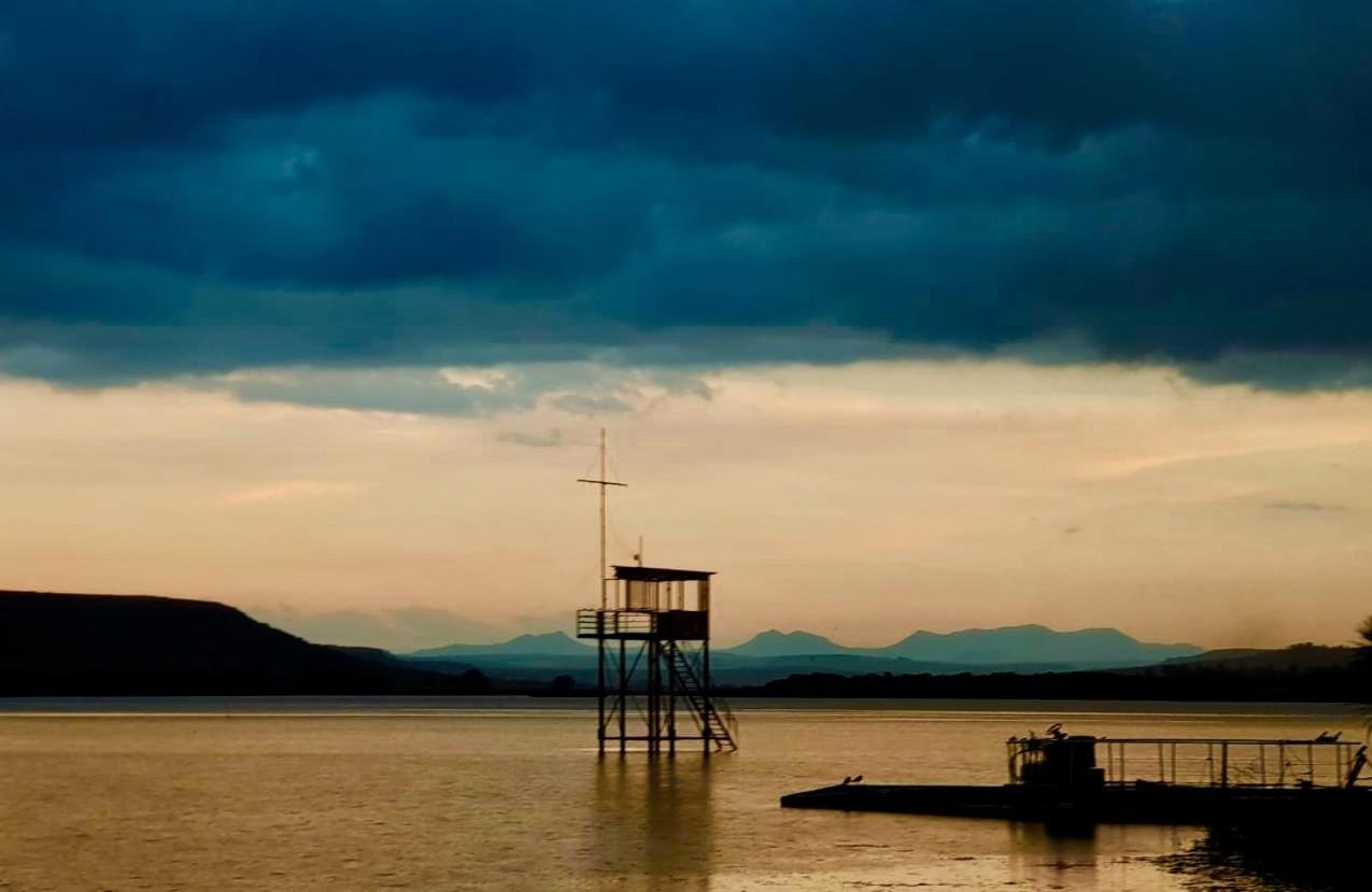 Loch Athlone Overnight Accommodation เบธเลเฮม ภายนอก รูปภาพ