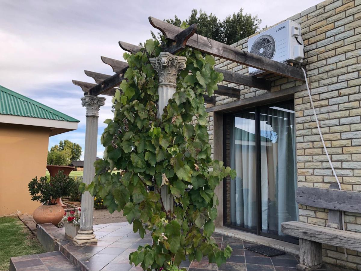 Loch Athlone Overnight Accommodation เบธเลเฮม ภายนอก รูปภาพ